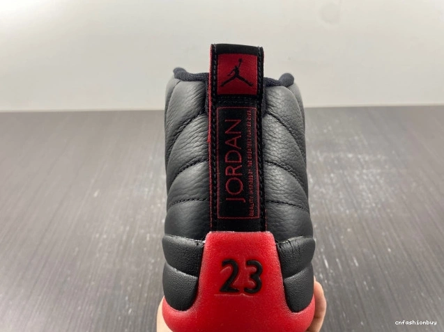 Game (2016) 12 Jordan Flu Retro 130690-002 0821